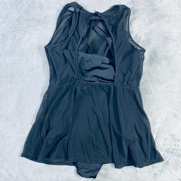 Torrid Underwire Long Mesh‎ Overlay Swim Dress With Brief 1 D/DD Deep Black - Picture 8 of 15